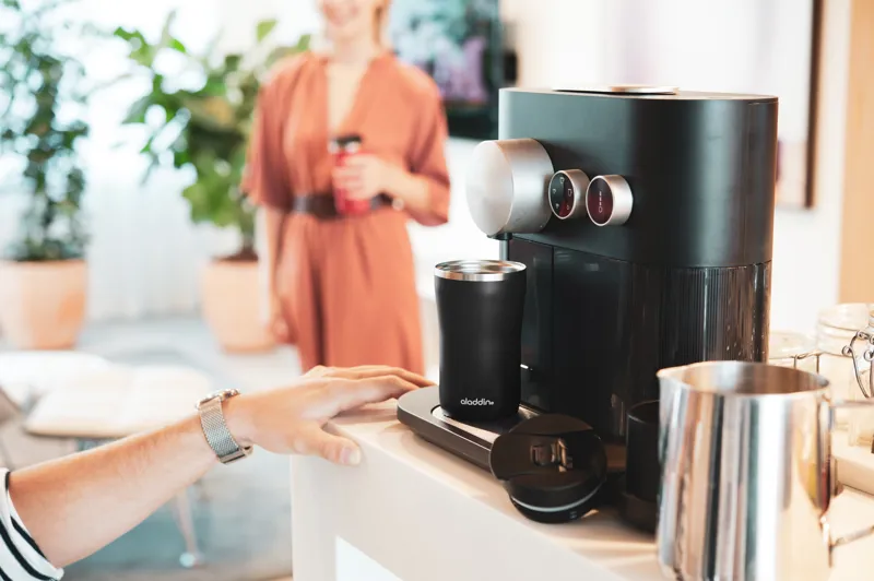 Aladdin Café Thermavac Leak-Lock Mug 0.25L Lava Black-1